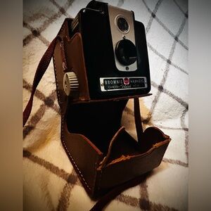 Kodak 1950’5 Hawkeye Black Camera with Brown Case